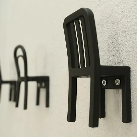 Apartment 2 *