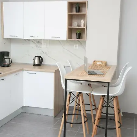 Apartment 2 *